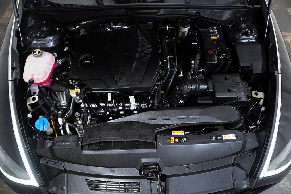 Certified 2023 Hyundai Sonata SEL w/ Convenience Package image 9