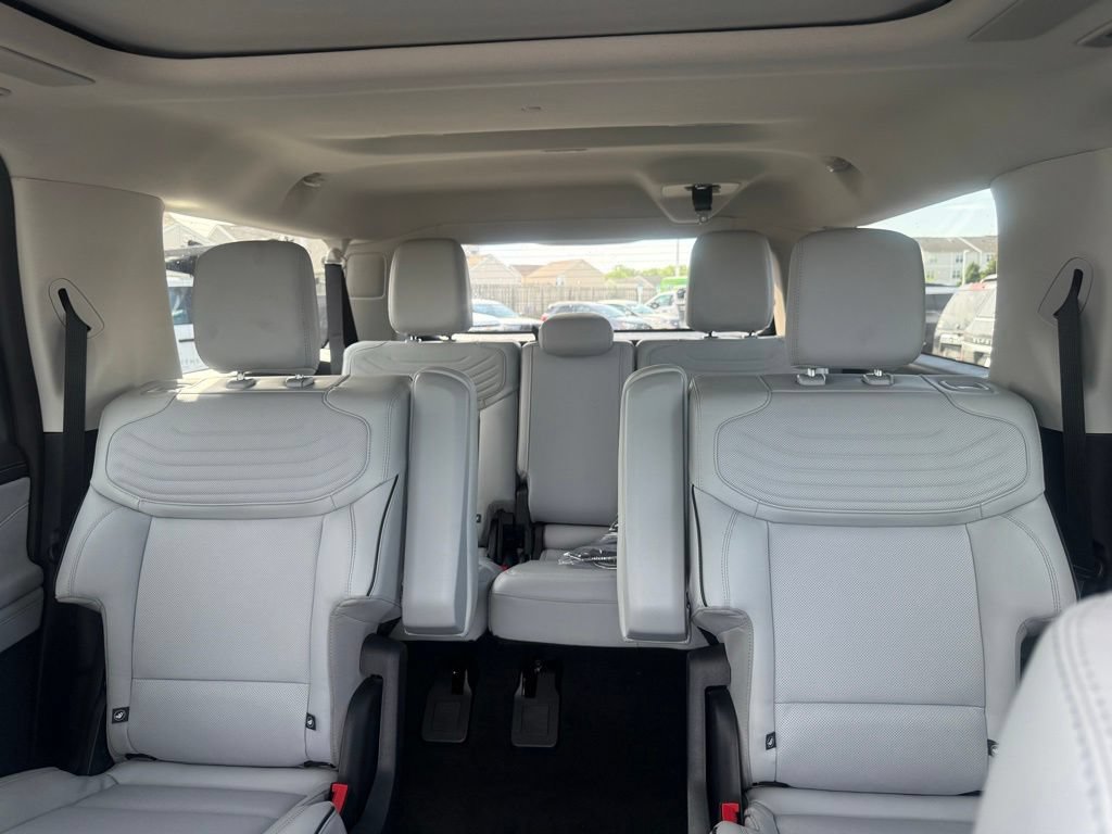 New 2026 Ford Expedition Max Platinum w/ Platinum Ultimate Package AWD/4WD image 33