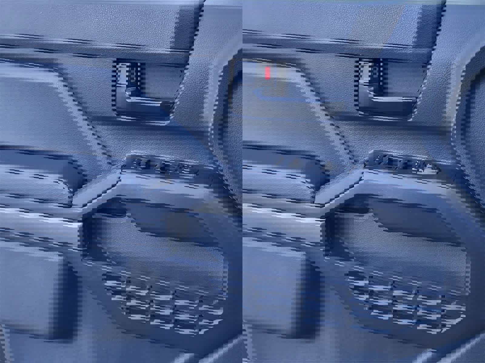 Used 2025 Toyota Tacoma SR5 image 21