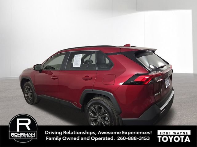 Used 2025 Toyota RAV4 XLE Premium w/ Weather Package image 11