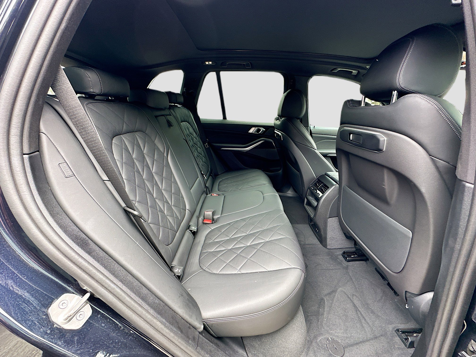 Certified 2024 BMW X5 sDrive40i w/ M Sport Package RWD image 29