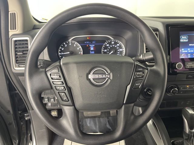 Used 2024 Nissan Frontier SV image 21