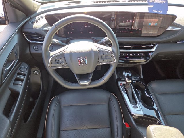 Used 2024 Buick Envista Sport Touring FWD image 24