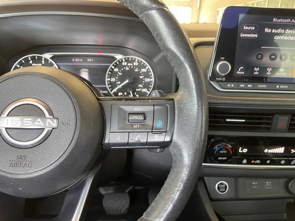 Certified 2023 Nissan Rogue SV w/ SV Premium B Package FWD image 15