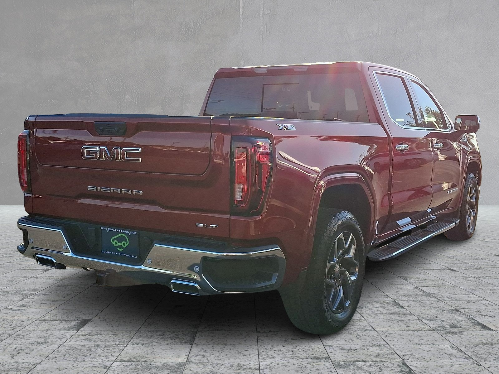 Certified 2026 GMC Sierra 1500 SLT w/ SLT Premium Plus Package AWD/4WD image 4