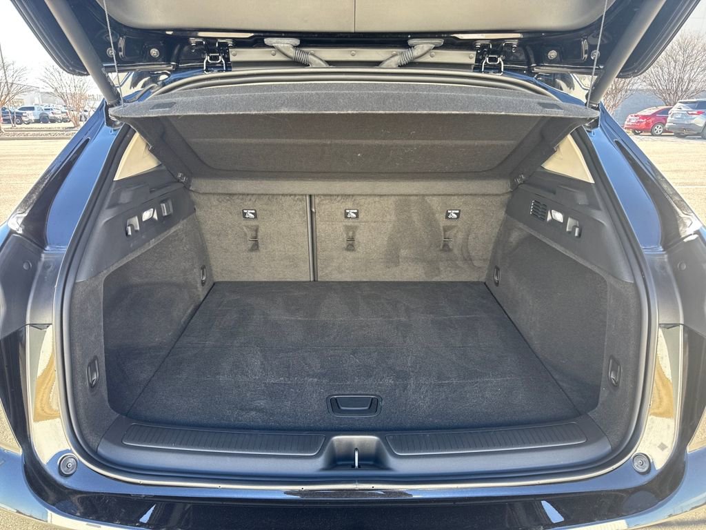 Used 2023 Buick Envision Essence w/ Sport Touring Package image 6