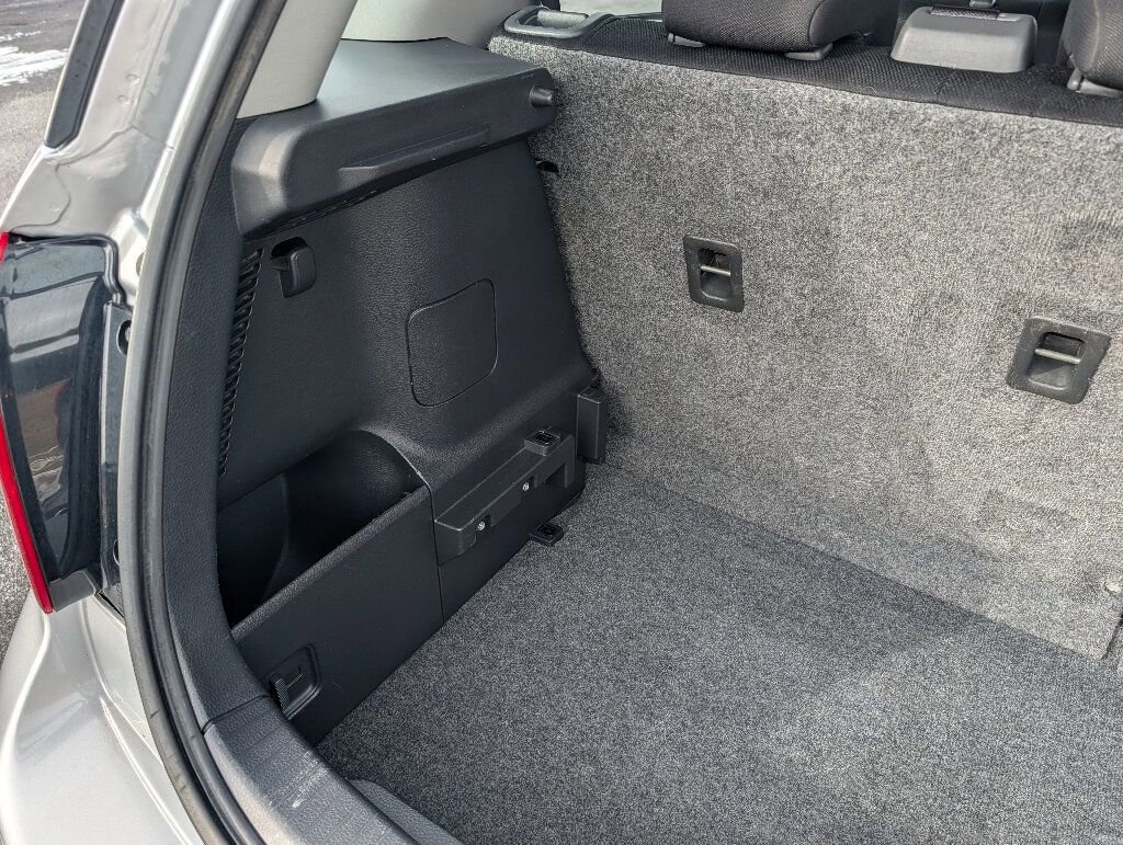 Used 2011 Suzuki SX4 AWD Hatchback image 27