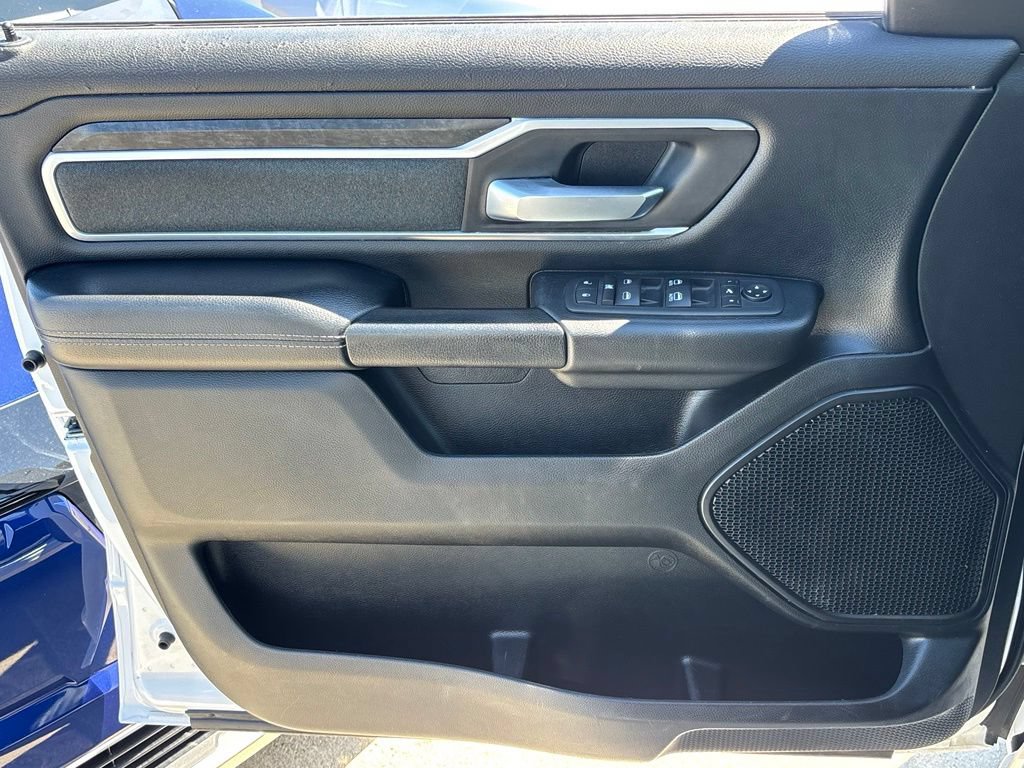 Used 2023 RAM 1500 Big Horn AWD/4WD image 18