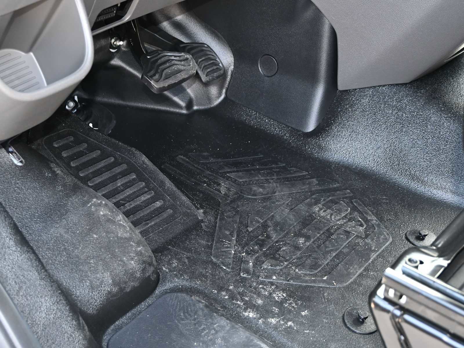 New 2025 Ford Transit 250 148 Medium Roof image 20