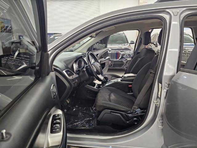 Used 2018 Dodge Journey SE w/ Connectivity Group AWD/4WD image 31