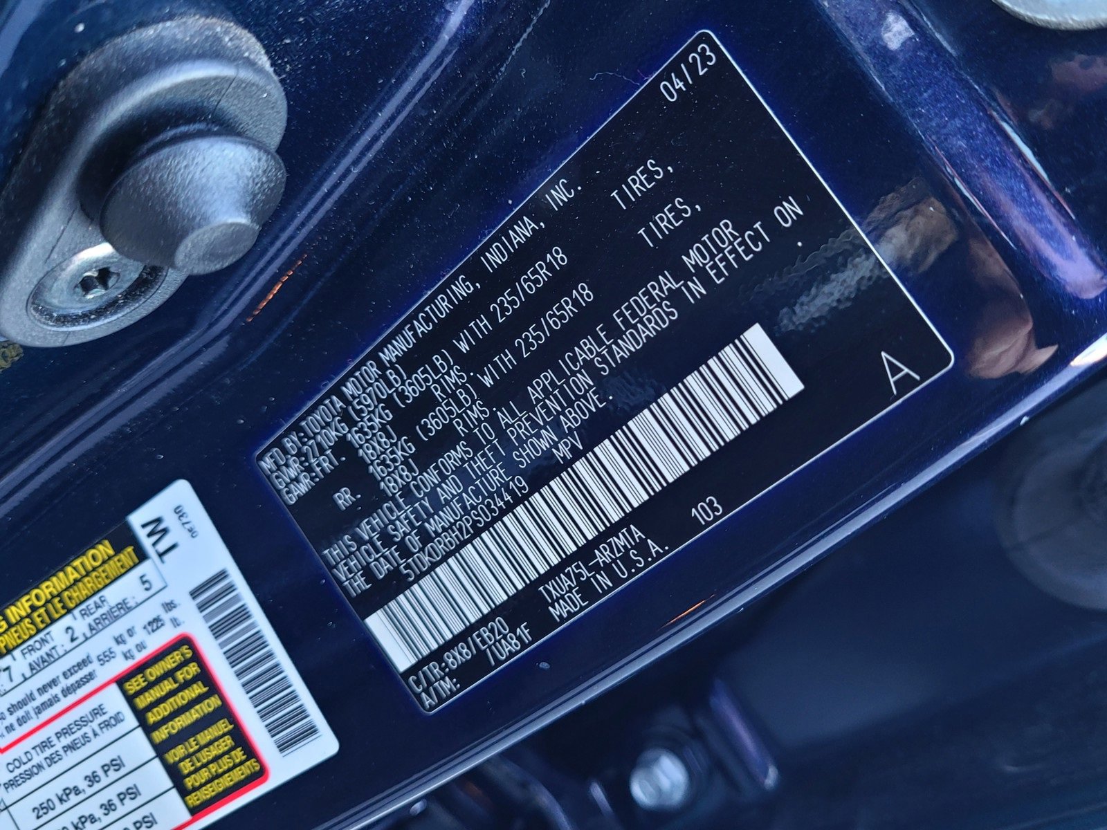 Certified 2023 Toyota Highlander XLE image 31