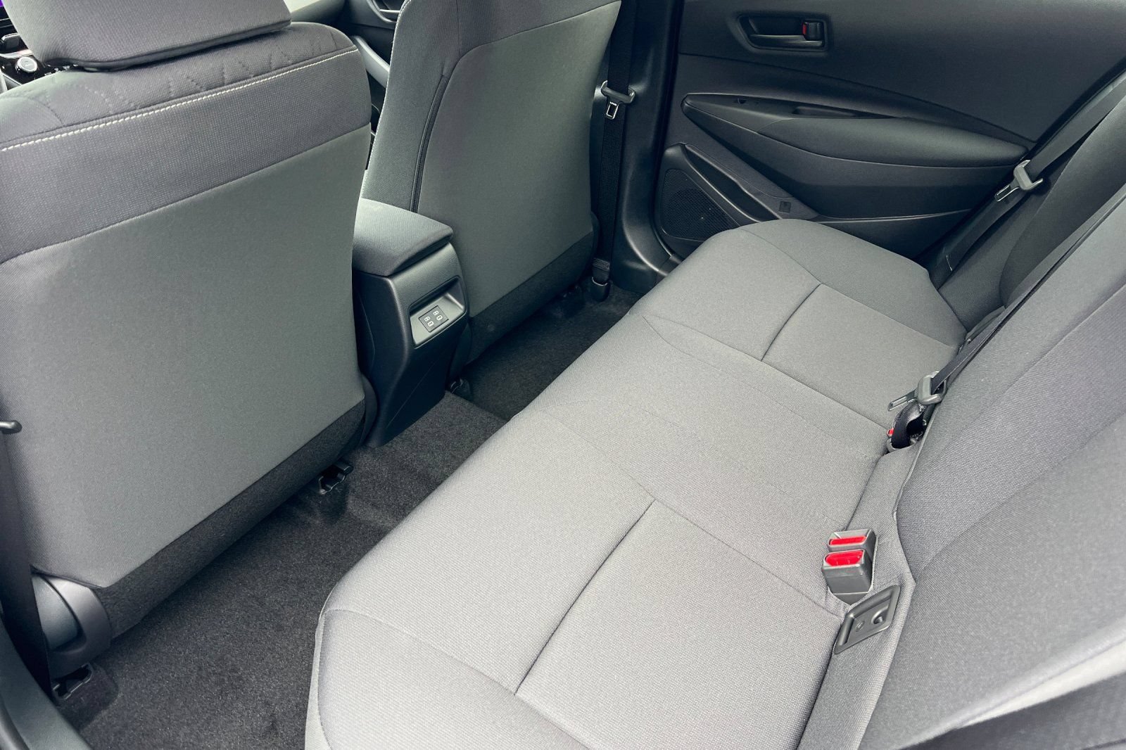 New 2026 Toyota Corolla LE FWD image 13