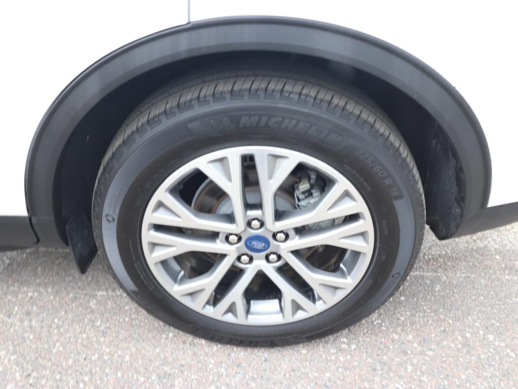Used 2022 Ford Escape SEL FWD image 24