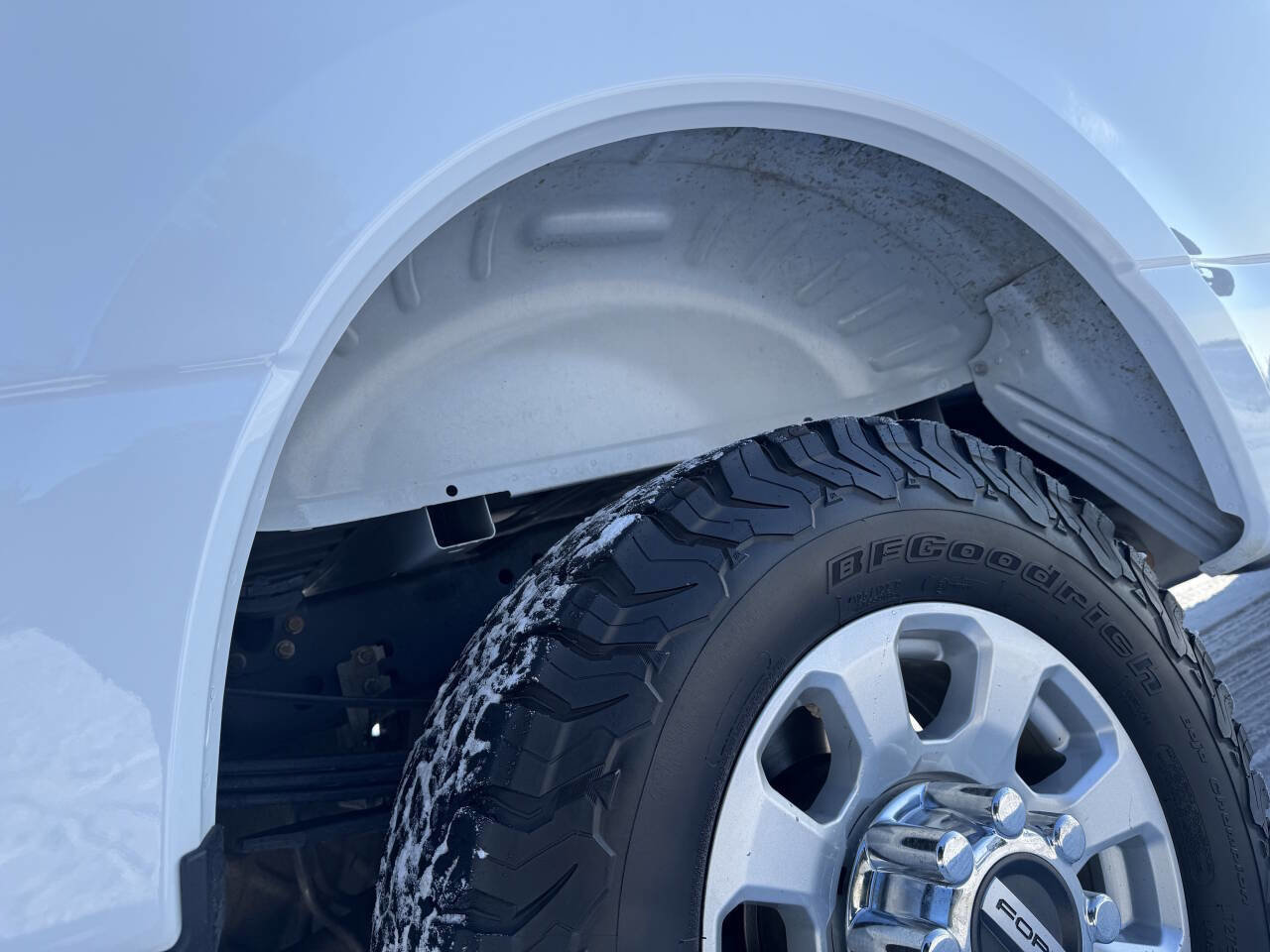 Used 2023 Ford F350 XLT w/ Camper Package image 18