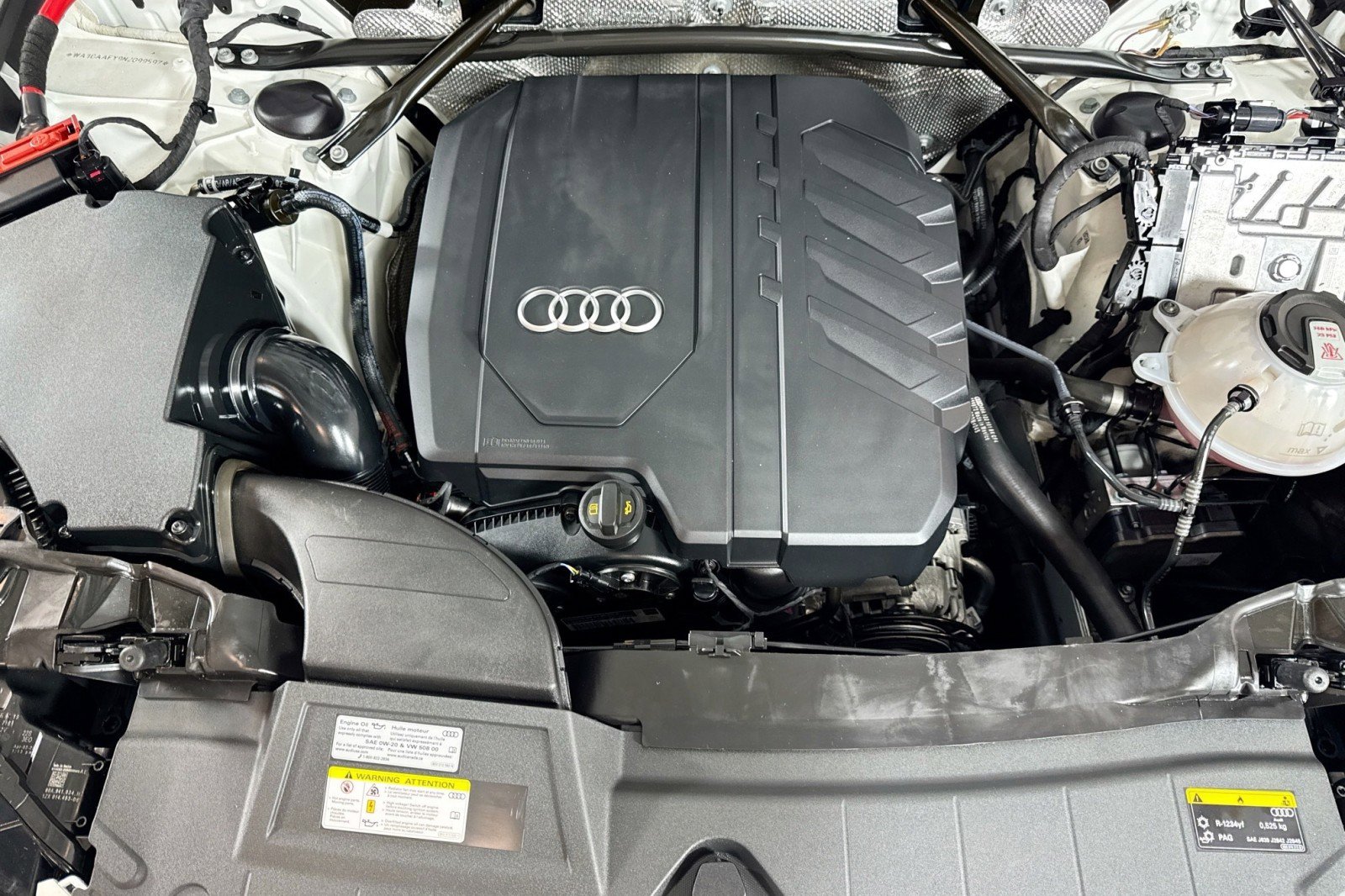 Used 2022 Audi Q5 2.0T Premium w/ Convenience Package image 29