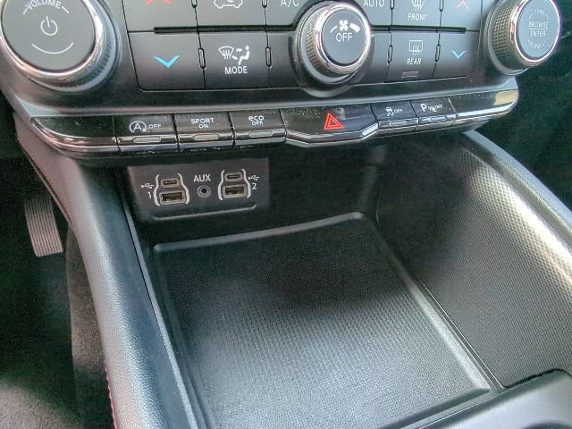 Used 2024 Dodge Durango GT AWD/4WD image 20
