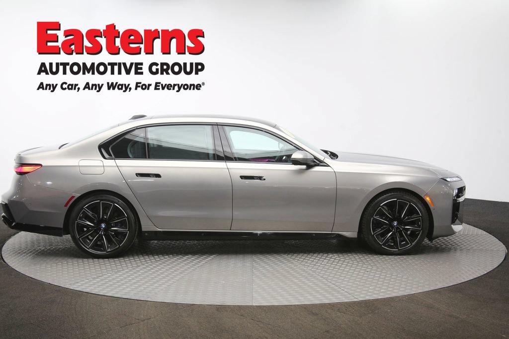 Used 2023 BMW 760i xDrive w/ Executive Package AWD/4WD image 49
