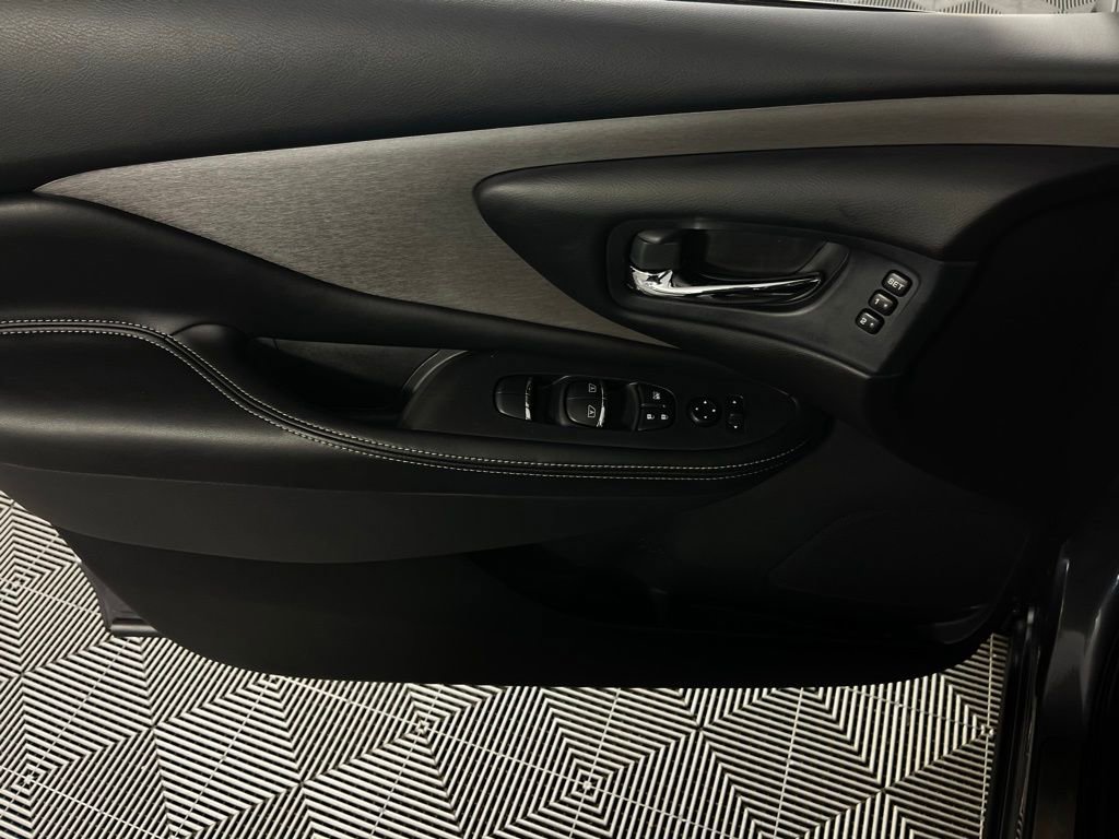 Used 2024 Nissan Murano SL image 23