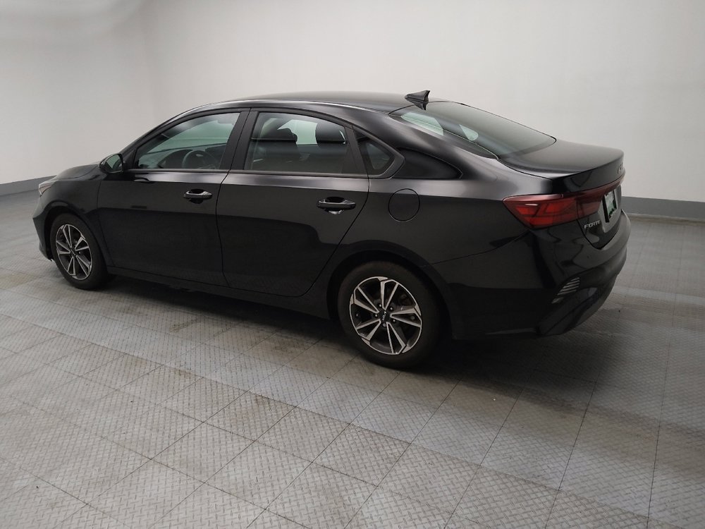Used 2024 Kia Forte LXS image 3