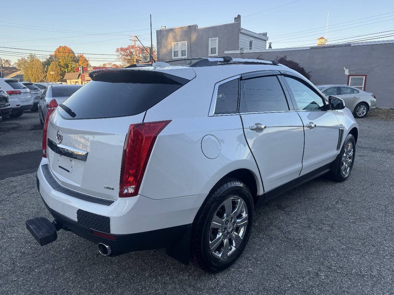 Used 2015 Cadillac SRX Luxury w/ Driver Awareness Package FWD image 7