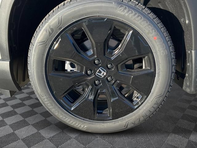 New 2026 Honda Pilot Black Edition image 9