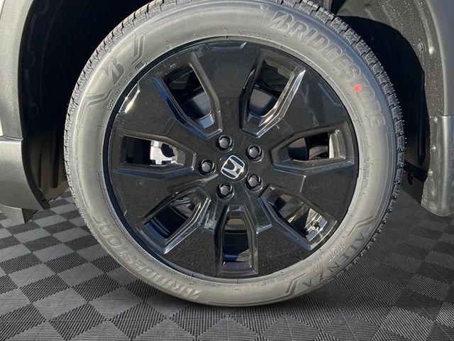 New 2026 Honda Pilot Black Edition image 9