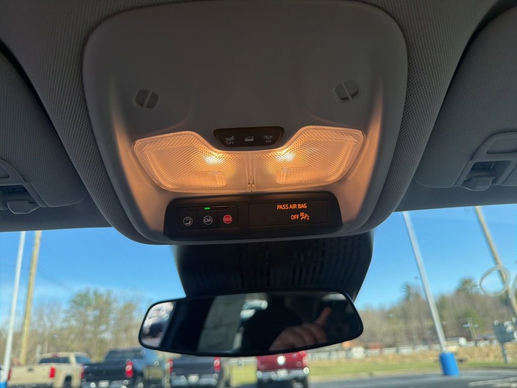 New 2027 Chevrolet Bolt LT w/ Comfort Package image 22