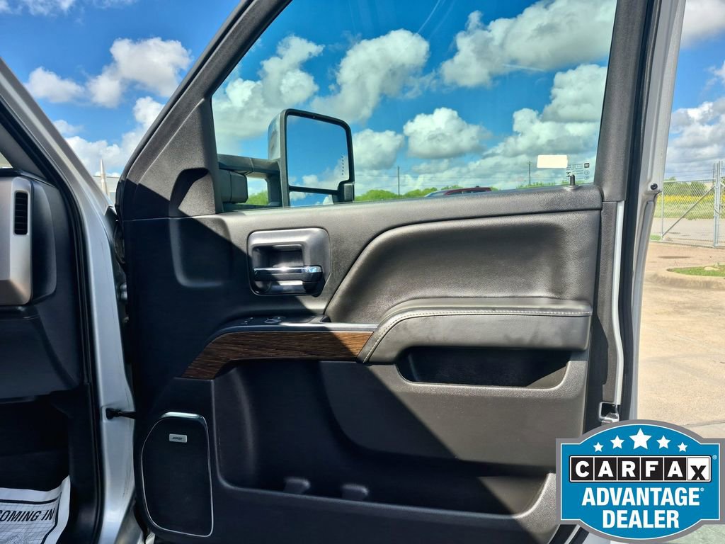 Used 2018 GMC Sierra 3500 Denali w/ Duramax Plus Package AWD/4WD image 32
