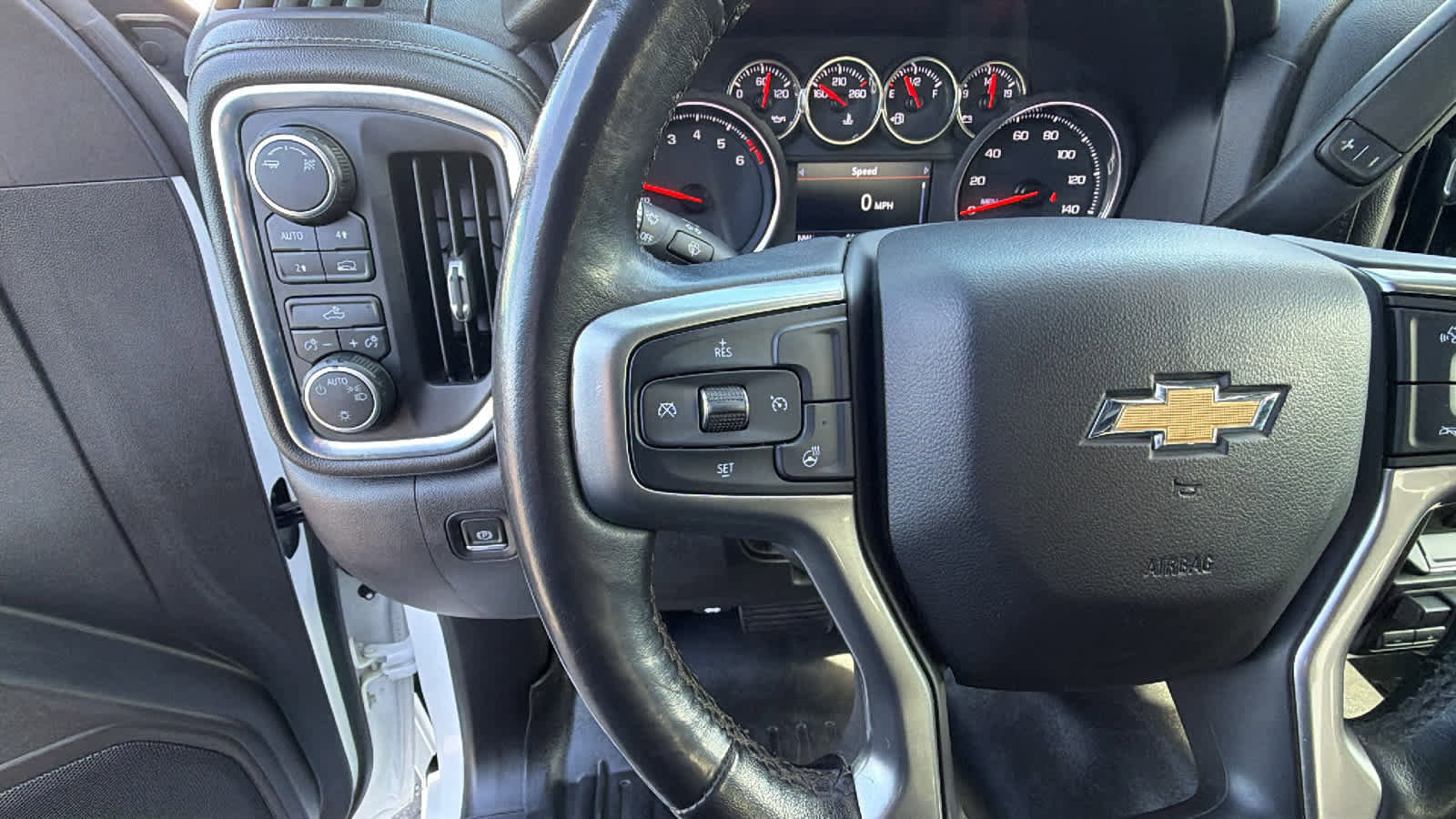 Used 2019 Chevrolet Silverado 1500 LT w/ All-Star Edition AWD/4WD image 19