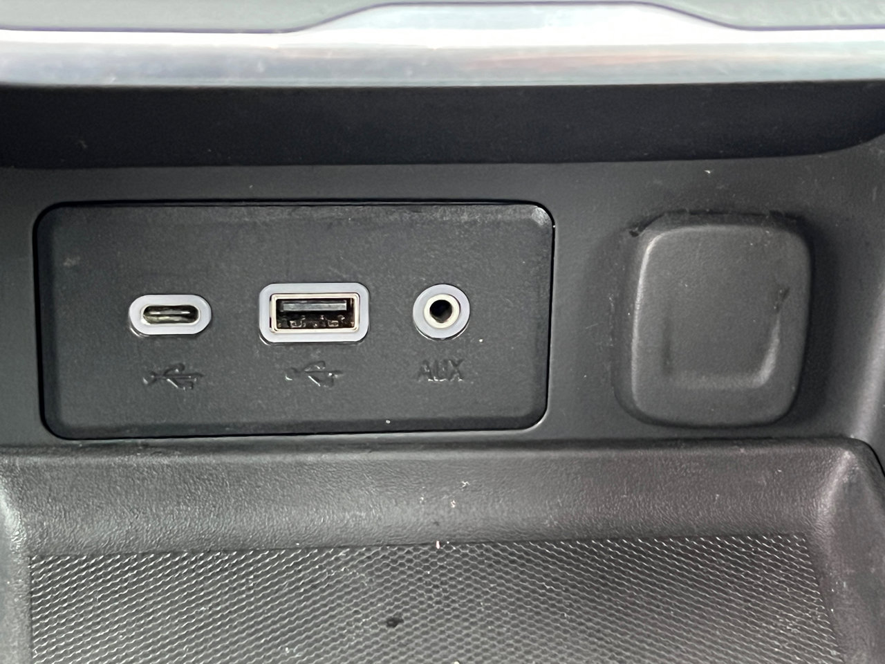 Used 2018 GMC Terrain SLE w/ Driver Convenience Package image 32