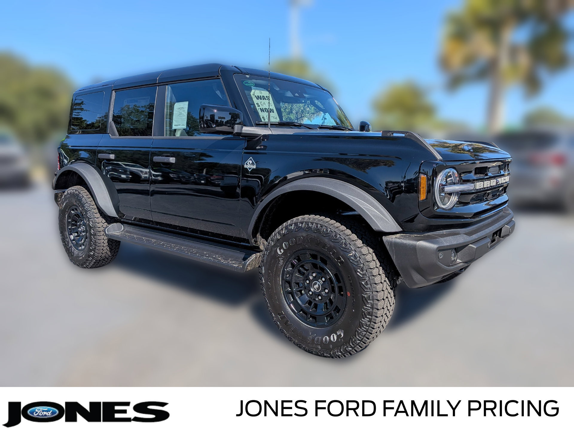 New 2026 Ford Bronco Outer Banks w/ Sasquatch Package