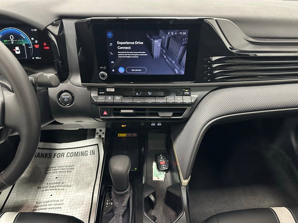 Used 2026 Toyota Camry SE image 25