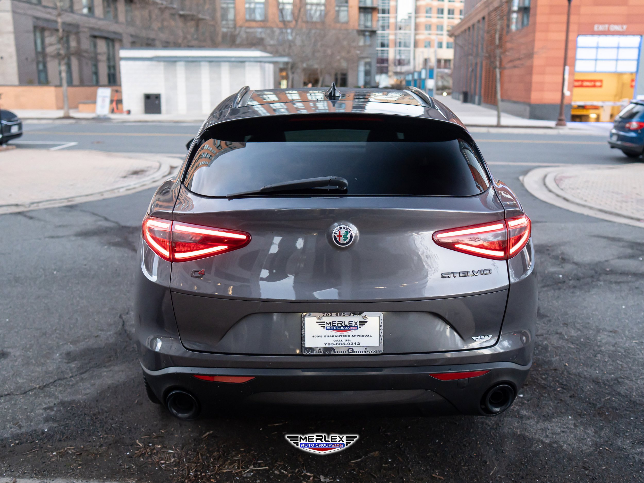 Used 2019 Alfa Romeo Stelvio Ti Sport w/ Quick Order Package 22S Sport image 6