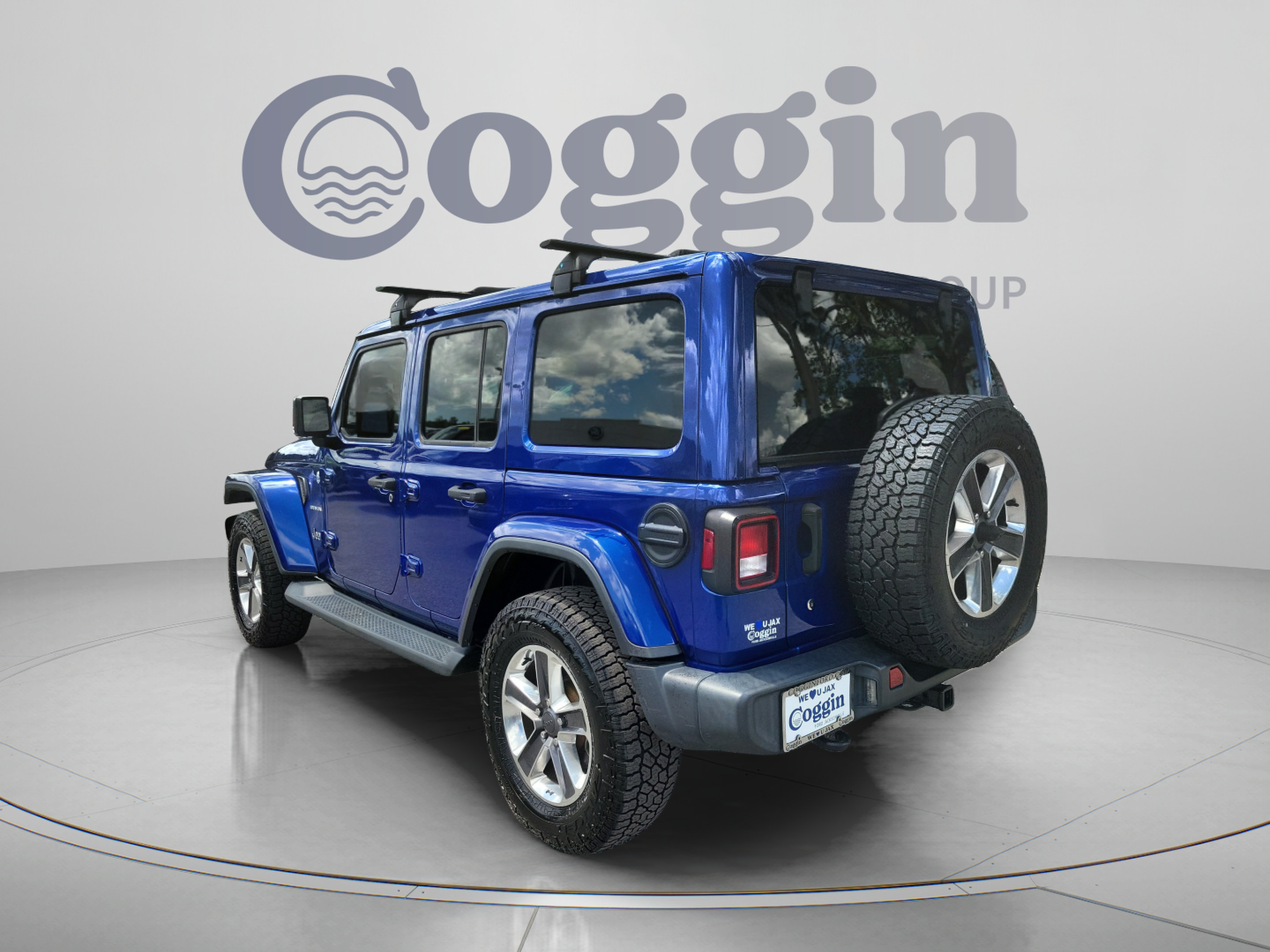 Used 2020 Jeep Wrangler Unlimited Sahara w/ Uconnect 4C Nav & Sound Group AWD/4WD video 2