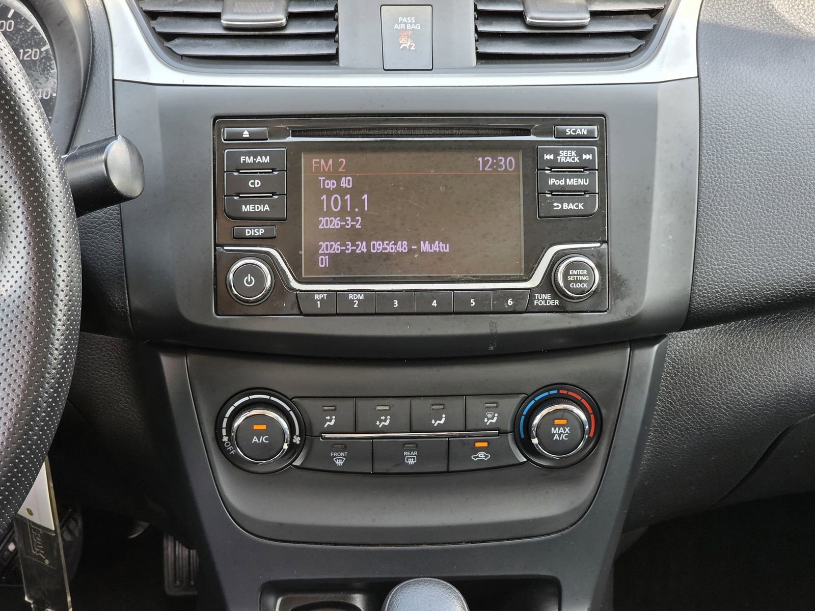 Used 2018 Nissan Sentra S image 19