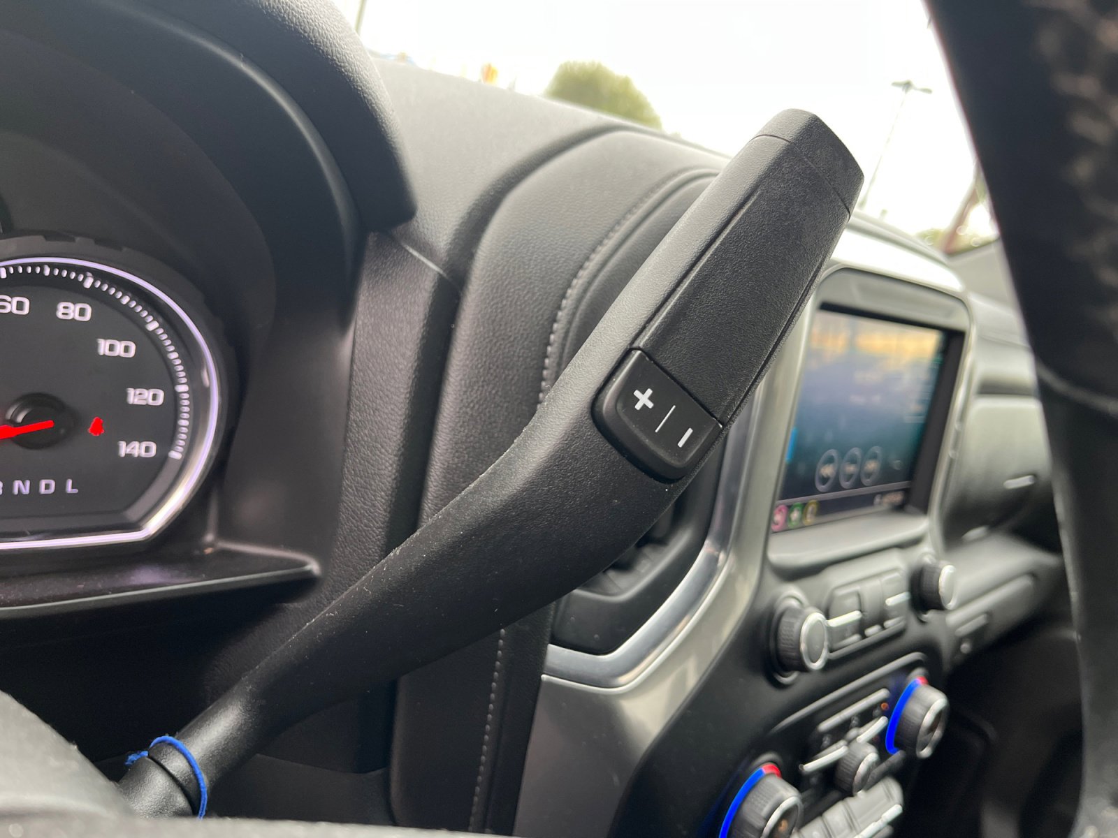 Used 2019 Chevrolet Silverado 1500 LT w/ Texas Edition image 11