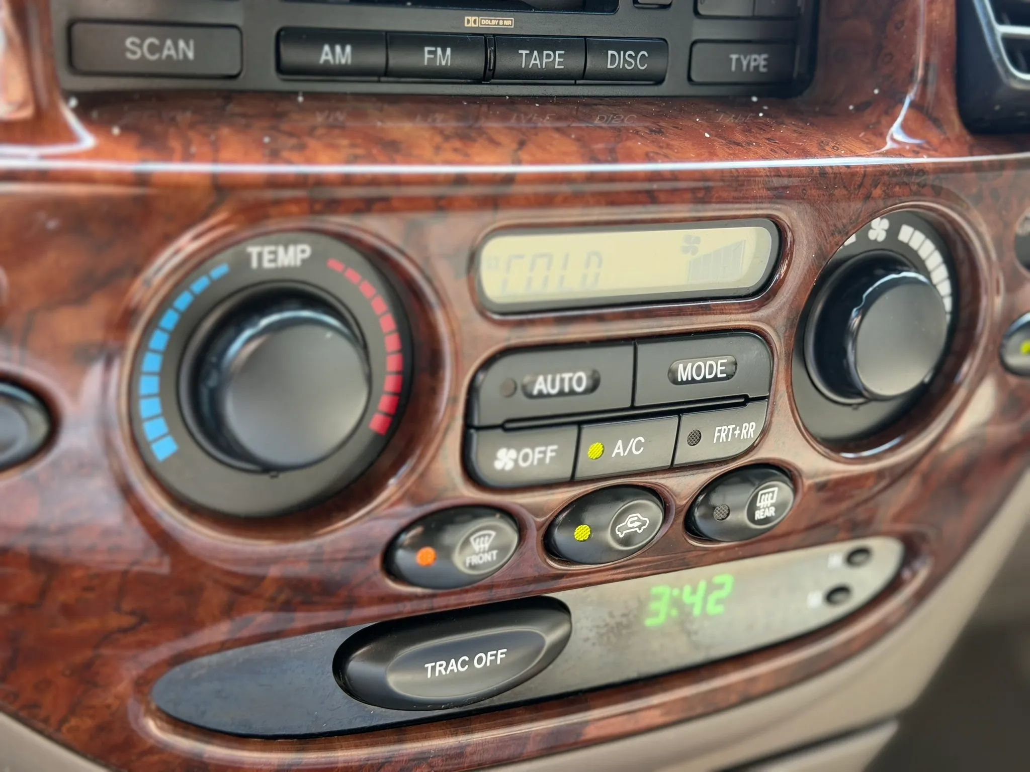 Used 2007 Toyota Sequoia SR5 RWD image 31