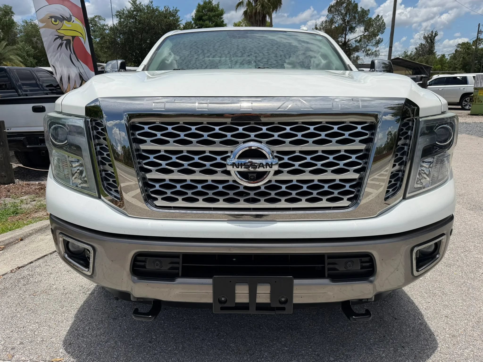 Used 2017 Nissan Titan Platinum Reserve AWD/4WD image 2