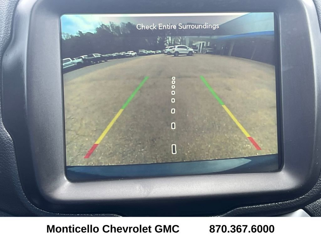 Used 2023 Jeep Renegade Latitude w/ Sun/Sound Group AWD/4WD image 19