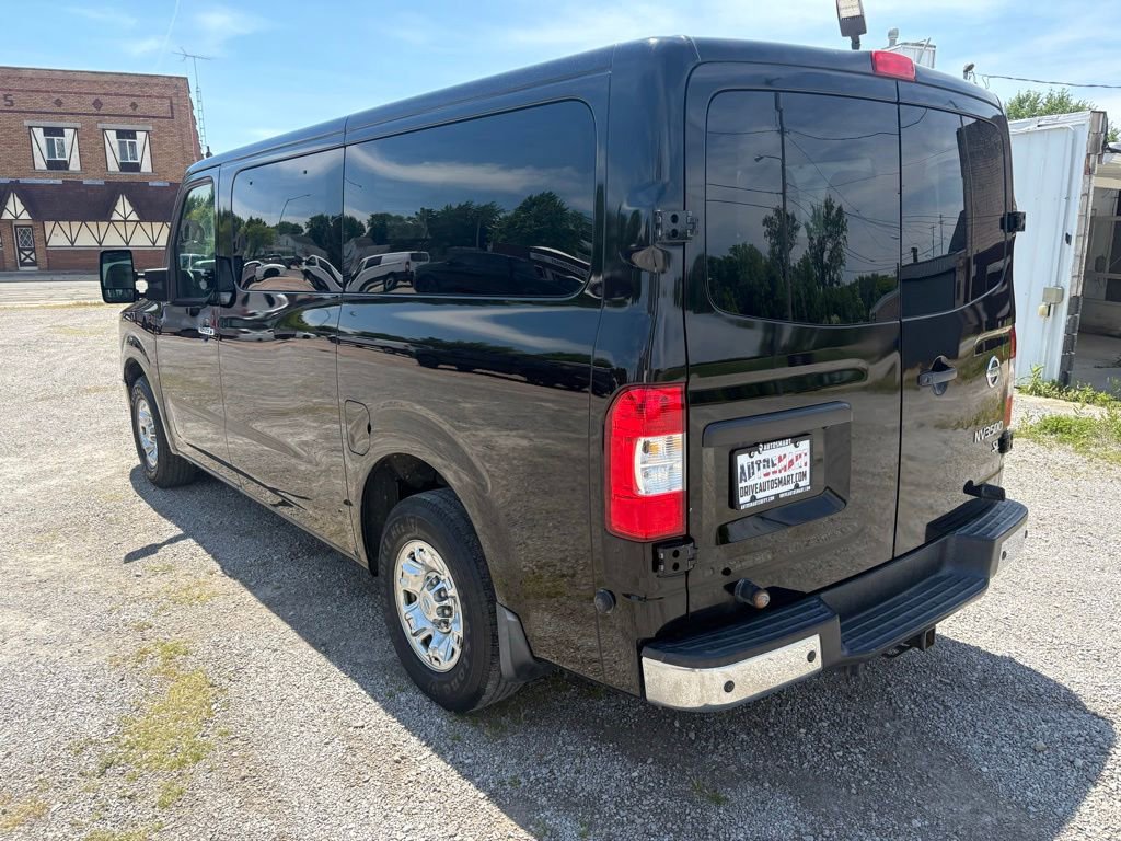 Used 2018 Nissan NV 3500 SL RWD image 5