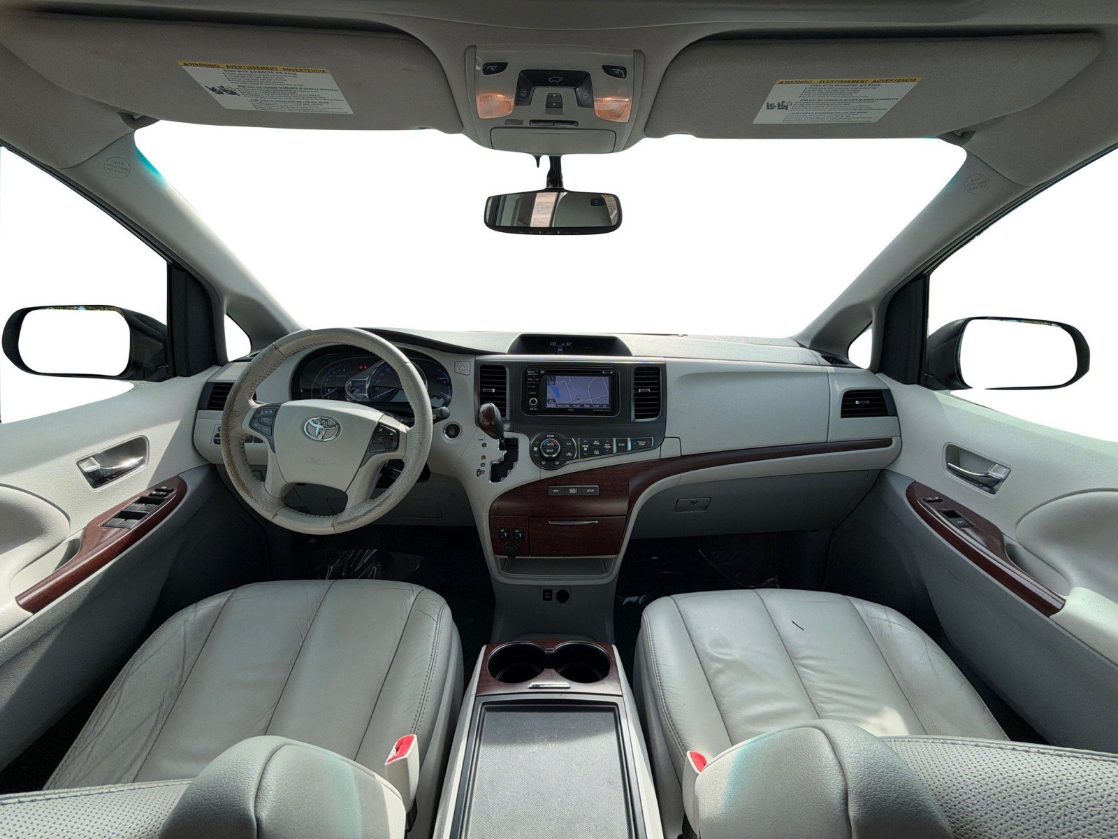 Used 2014 Toyota Sienna XLE FWD image 13