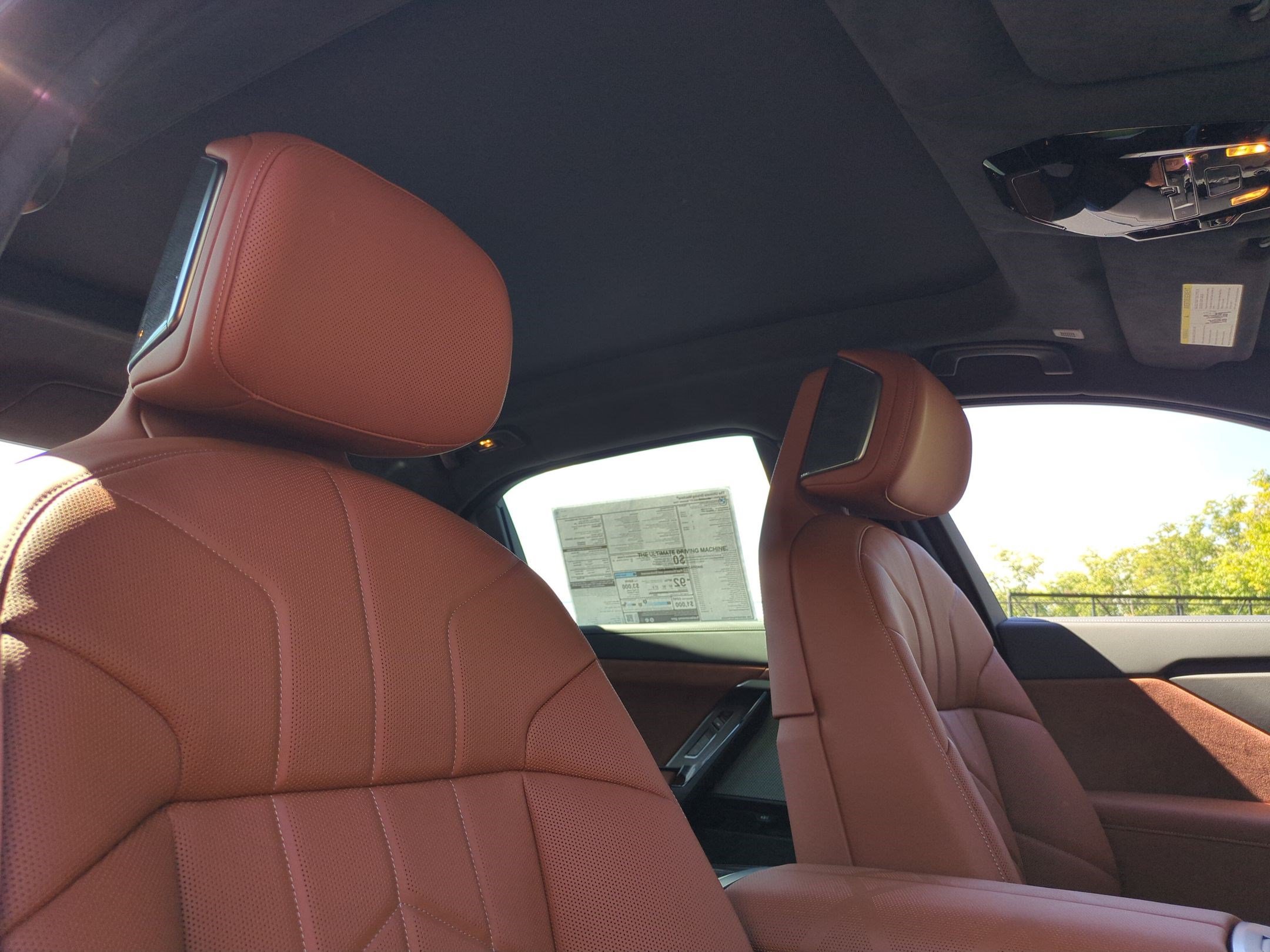 New 2027 BMW i7 xDrive50 w/ Executive Package AWD/4WD image 33