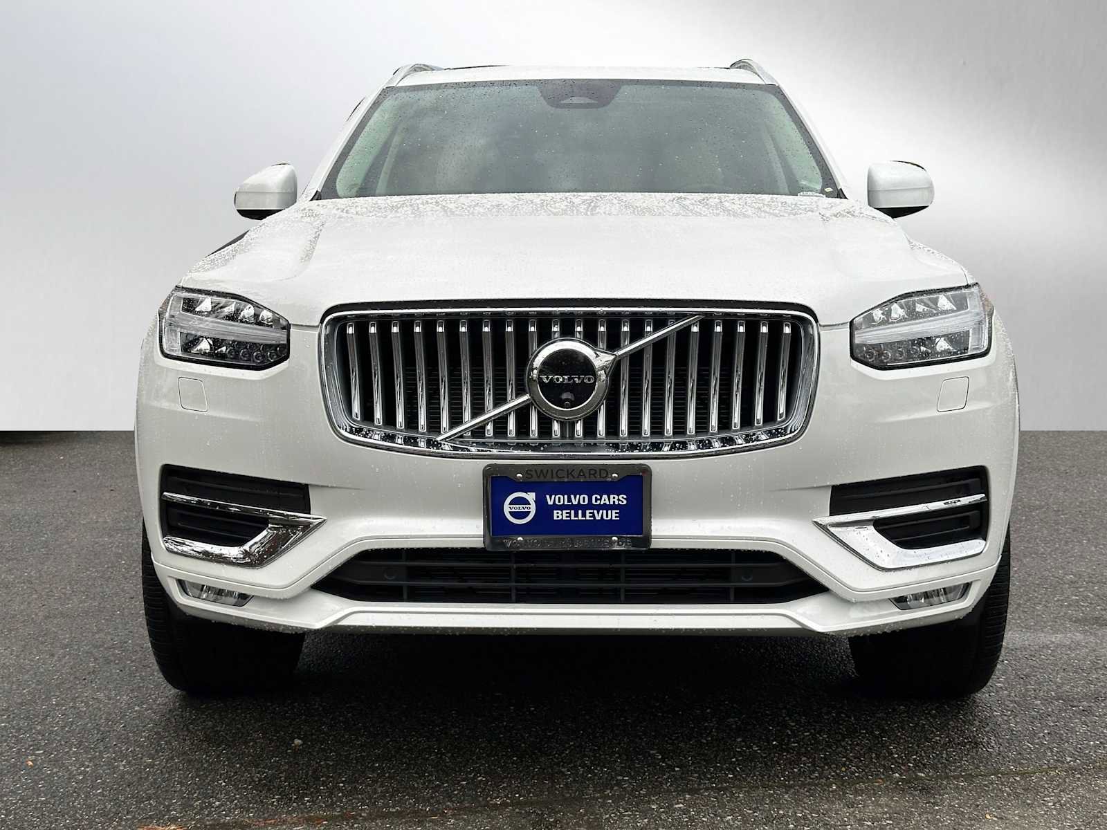 Used 2025 Volvo XC90 B6 Plus w/ Protection Package Premier image 8