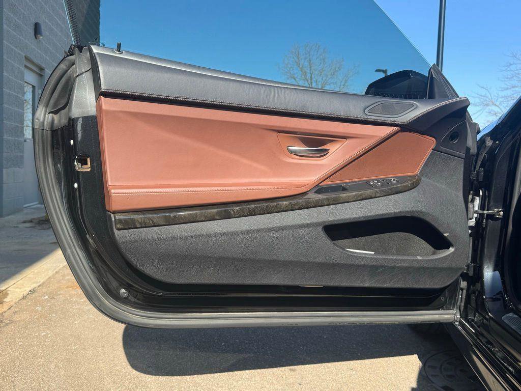 Used 2014 BMW 650i xDrive Coupe image 38