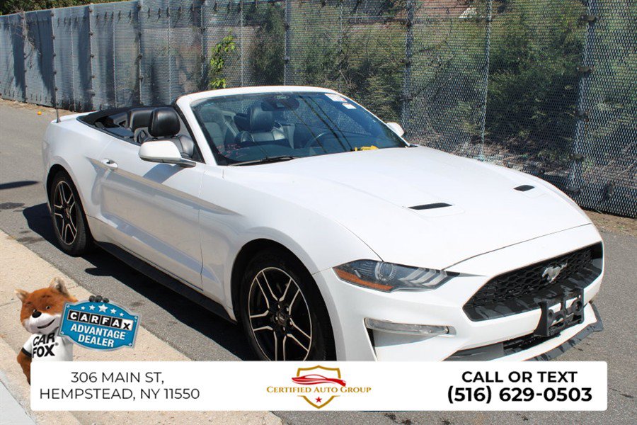 Used 2023 Ford Mustang Premium RWD image 4