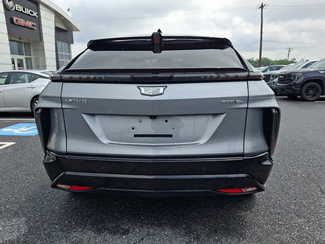 Certified 2024 Cadillac Lyriq Sport w/ LPO, Floor Liner Package AWD/4WD image 5