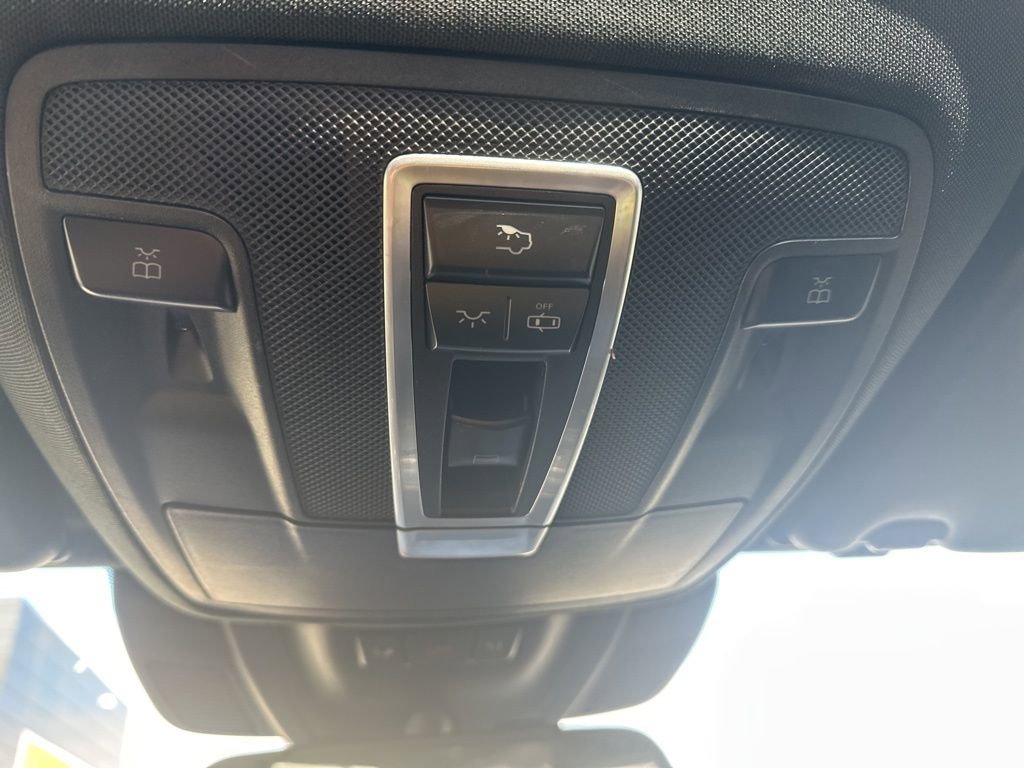 Used 2019 Mercedes-Benz GLS 550 4MATIC image 13