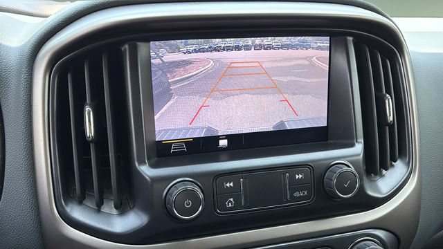 Used 2022 Chevrolet Colorado Z71 AWD/4WD image 27