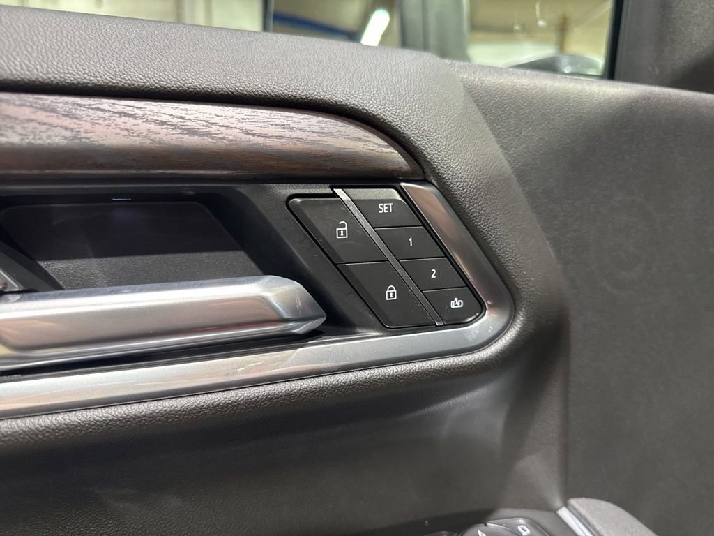New 2026 GMC Sierra 2500 SLT w/ SLT Premium Package image 22