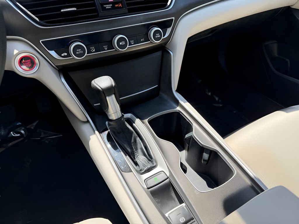 Used 2019 Honda Accord LX image 22